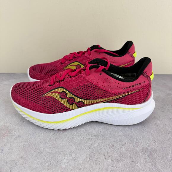 Saucony Shoes Womens Size US 10 Kinvara 14 Pink Sparkle Athletic Sneakers - Picture 2 of 13